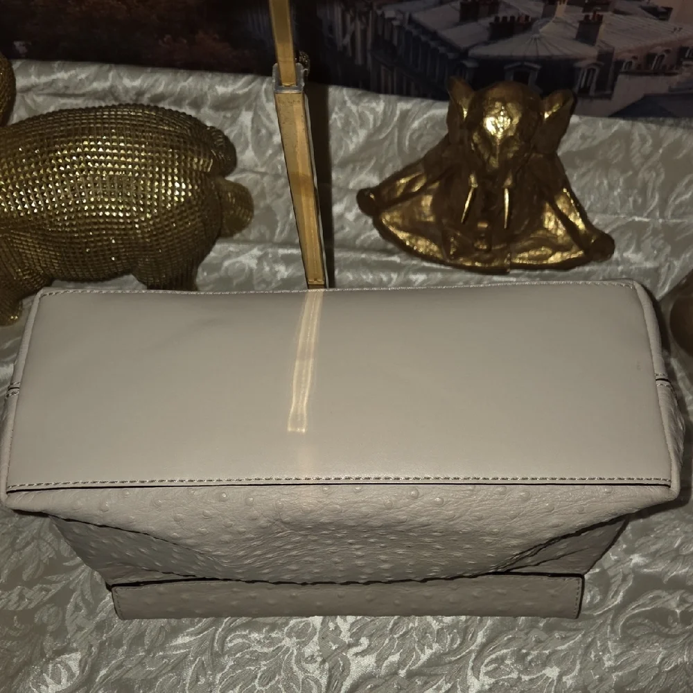 Kate Spade Eel Skin Cream Shoulder Bag - Picture 8 of 9